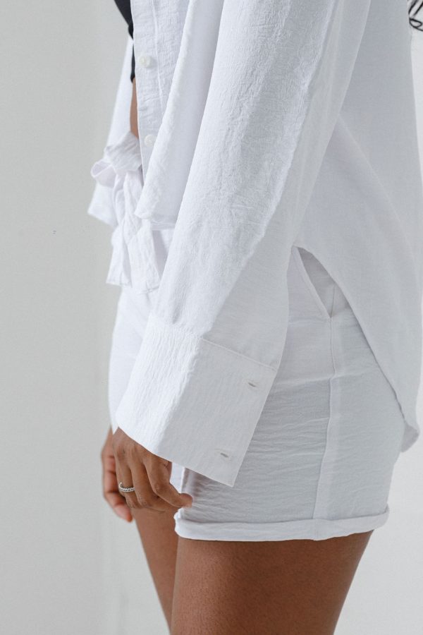 TIE-UP SHORTS