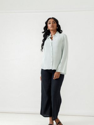 BUTTONED FLOWY SHIRT